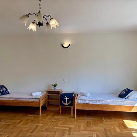 Hotel Dom W Jastrzebiej Gorze Jastrzębia Góra